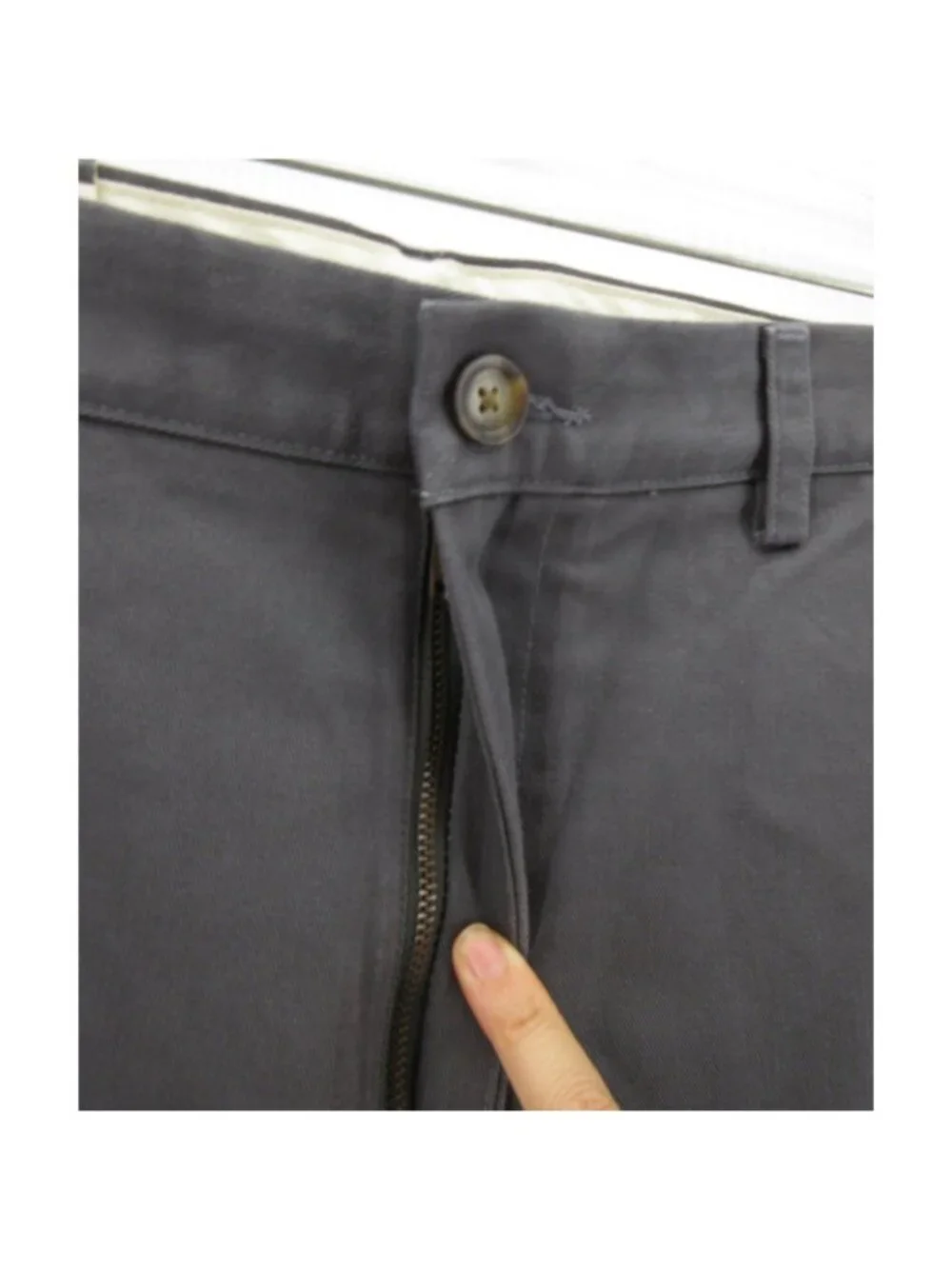 Banana Republic brand banana